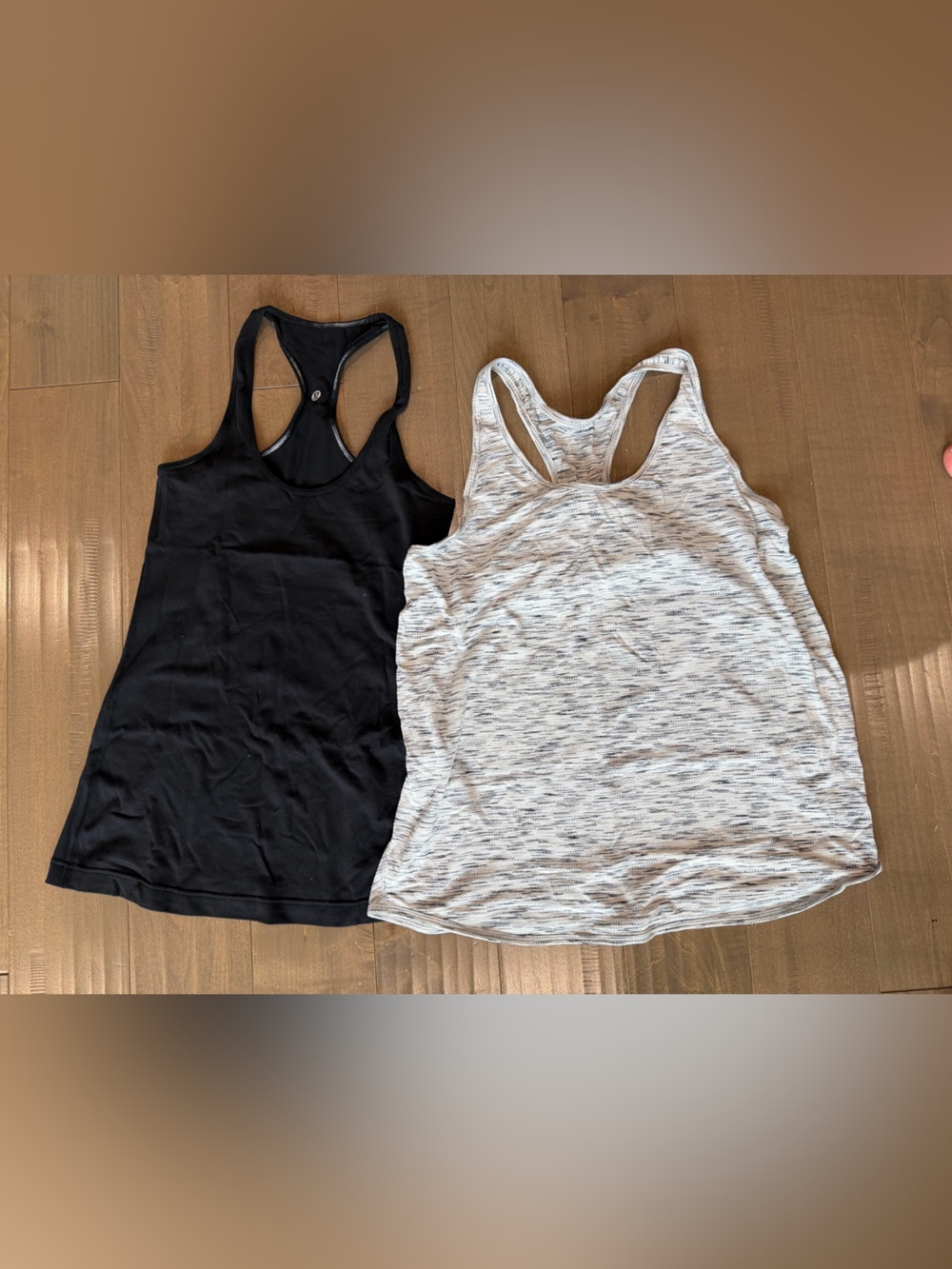 Lululemon tanks